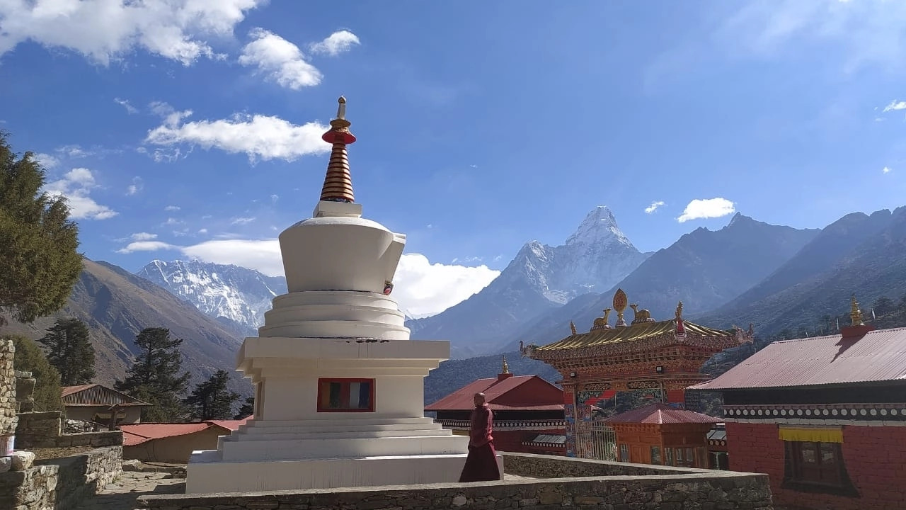 Everest Three Passes Trek