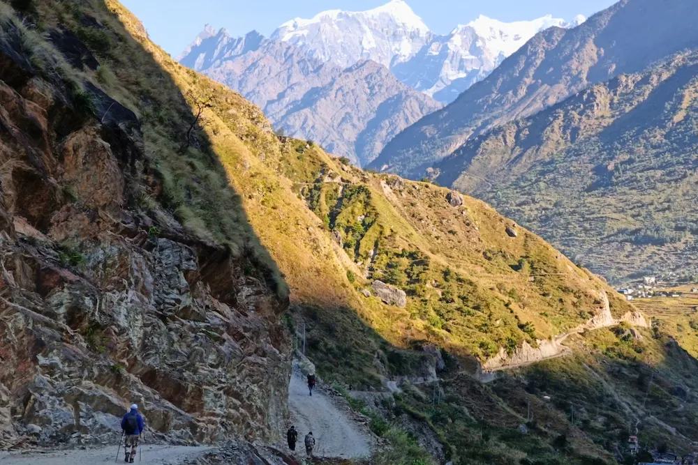 deng-road-view-mountain