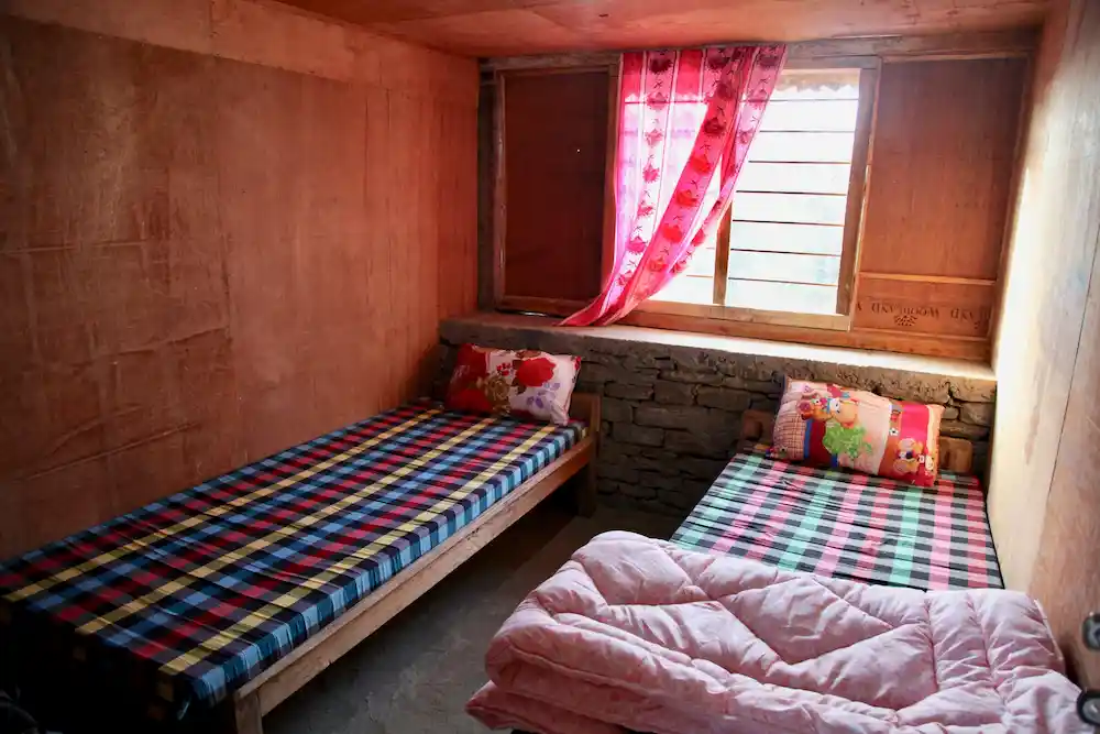 accomodation-simple-room