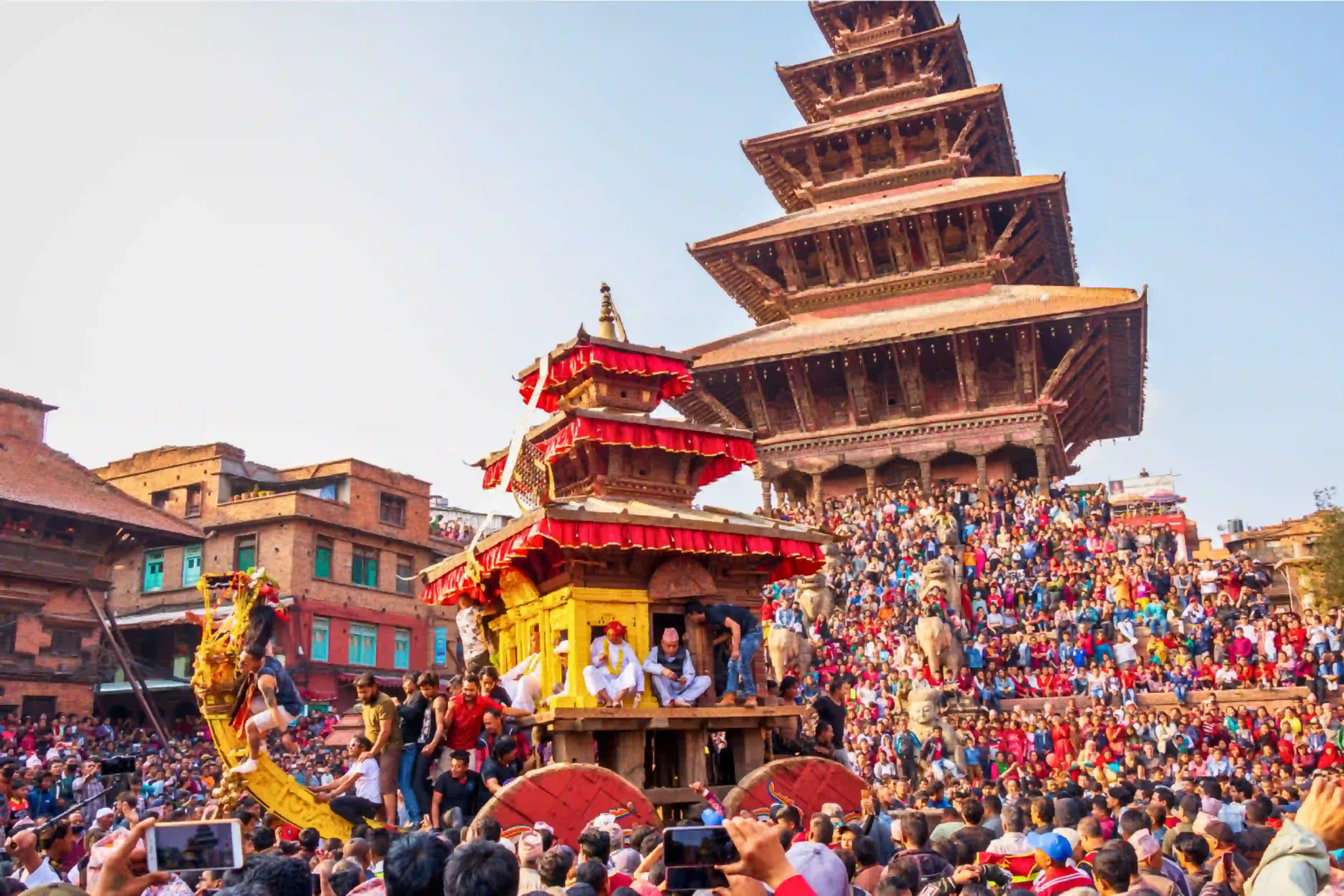 bisket-jatra-in-bhaktapur