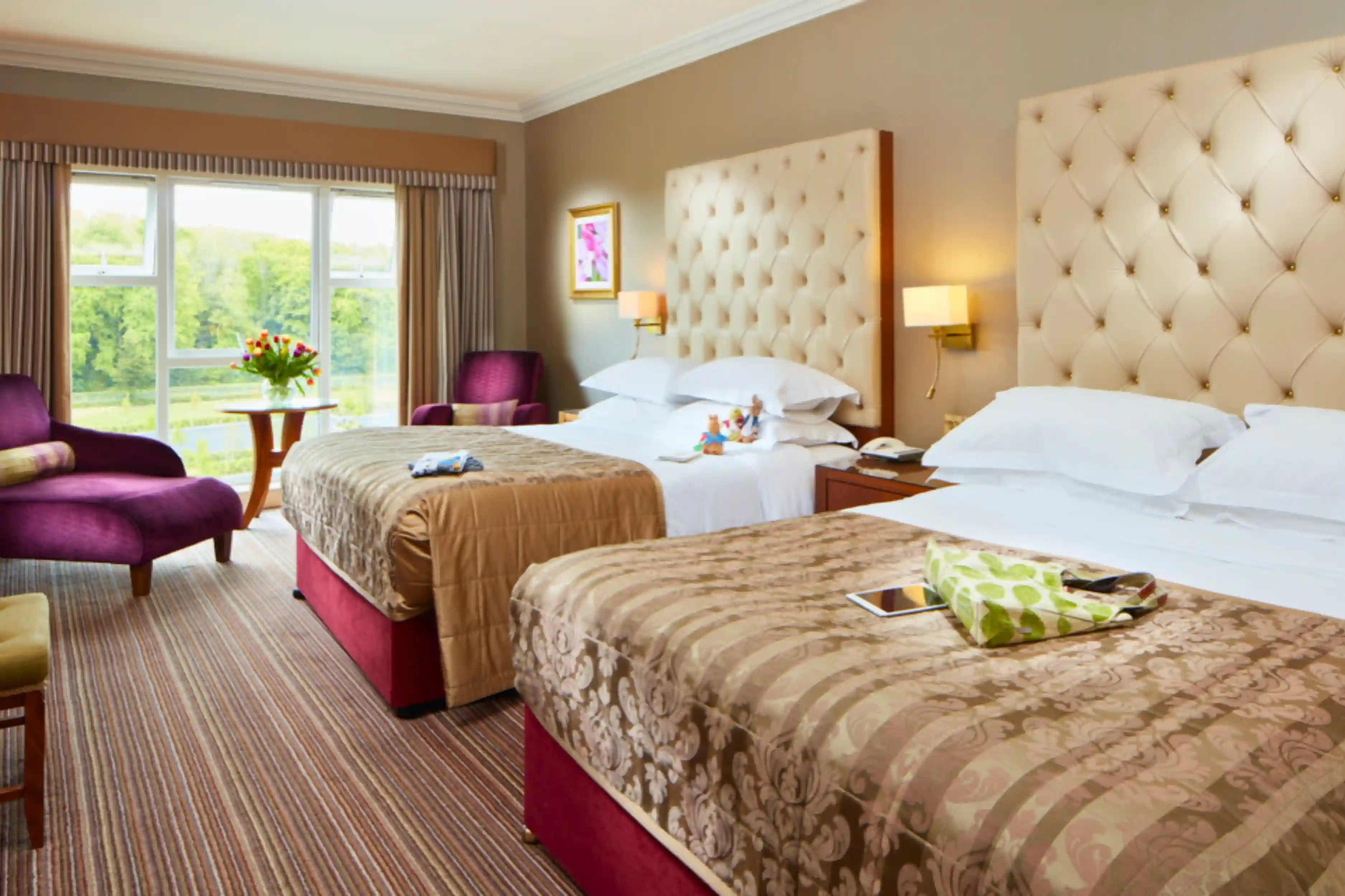 hotel-room