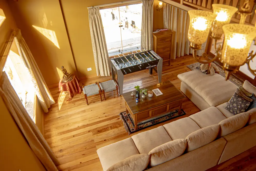 living-room-holy-himalaya-apartment