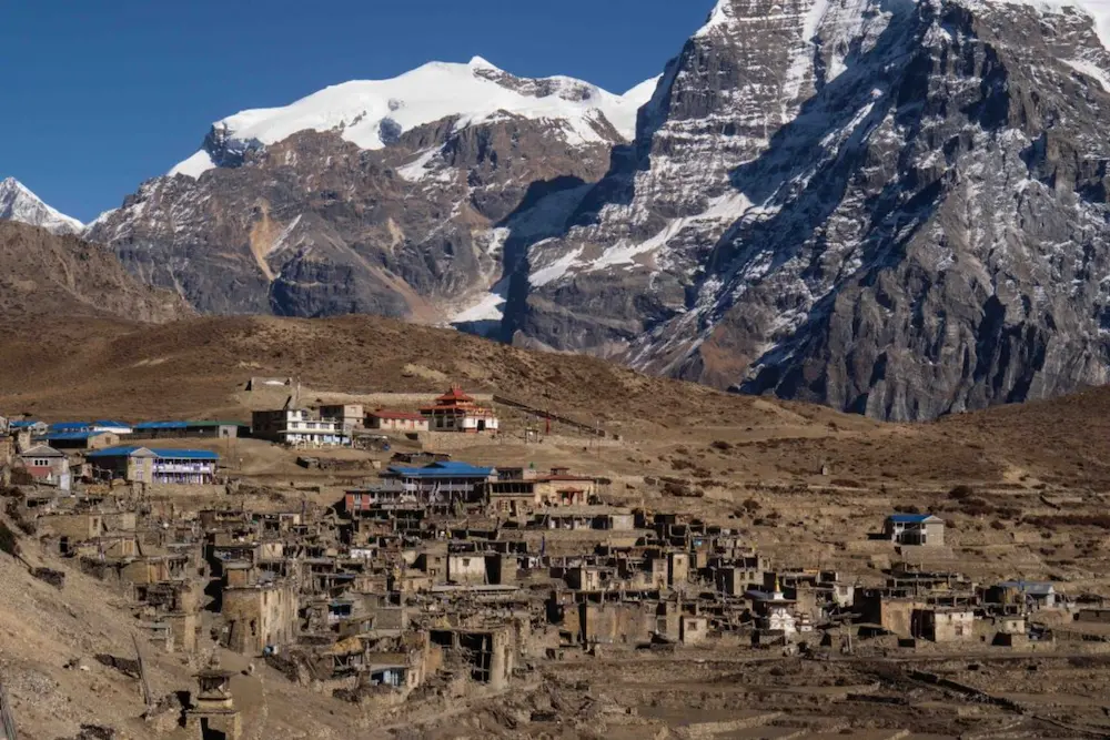 village-in-mountain