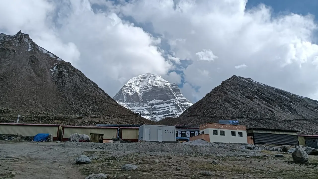 far-kailash-view