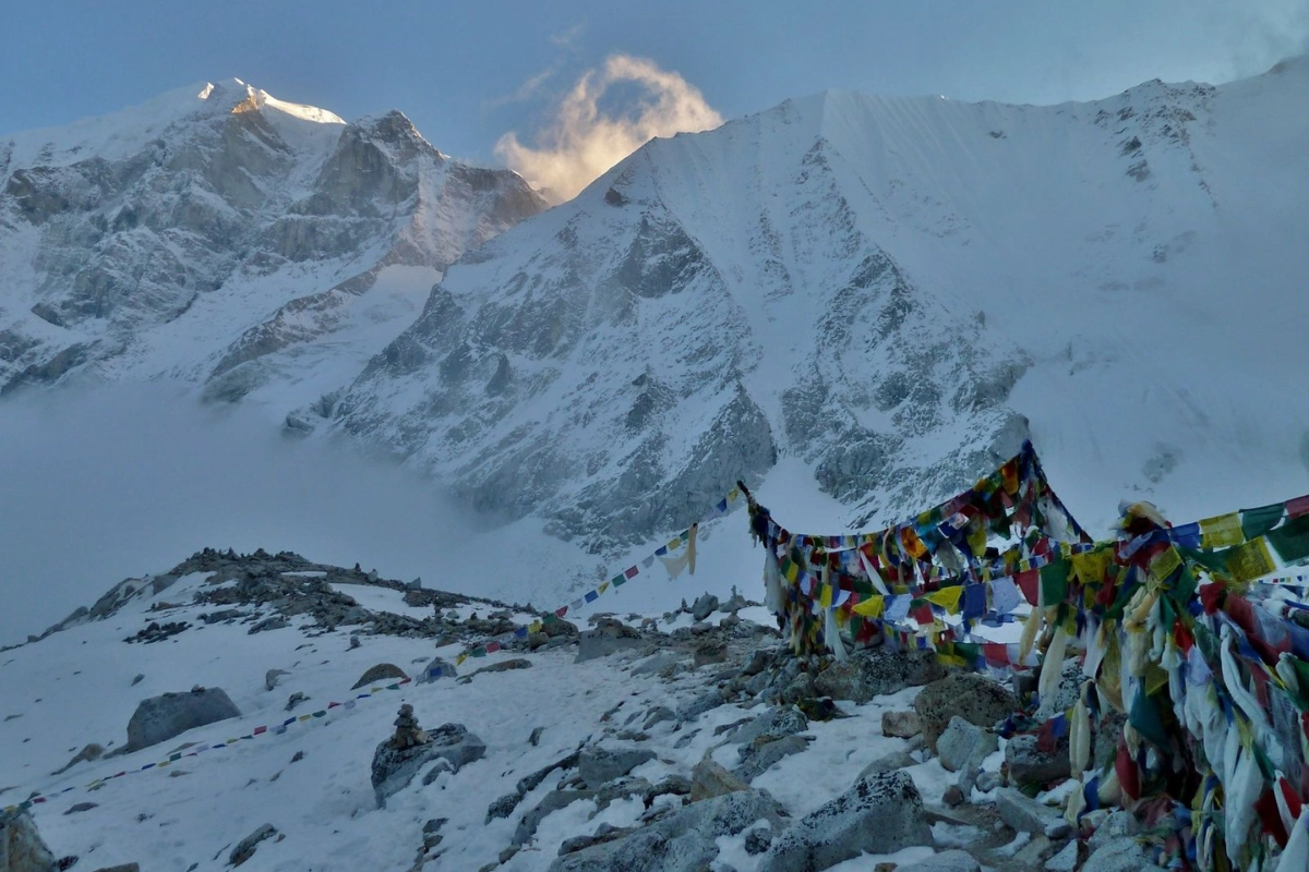 Mountain peaks with colourful prayer flags